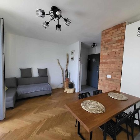Friendly Apartment Blisko Progresji وارسو المظهر الخارجي الصورة
